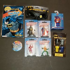 NWT DC Justice League (9) Piece Bundle!!
